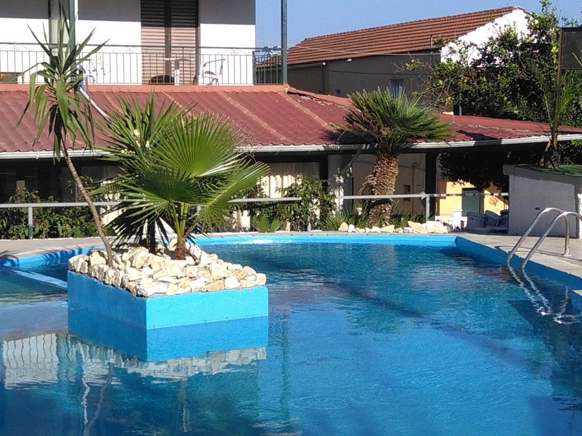 מוראיטיקה Aragorn Paradise Garden מראה חיצוני תמונה